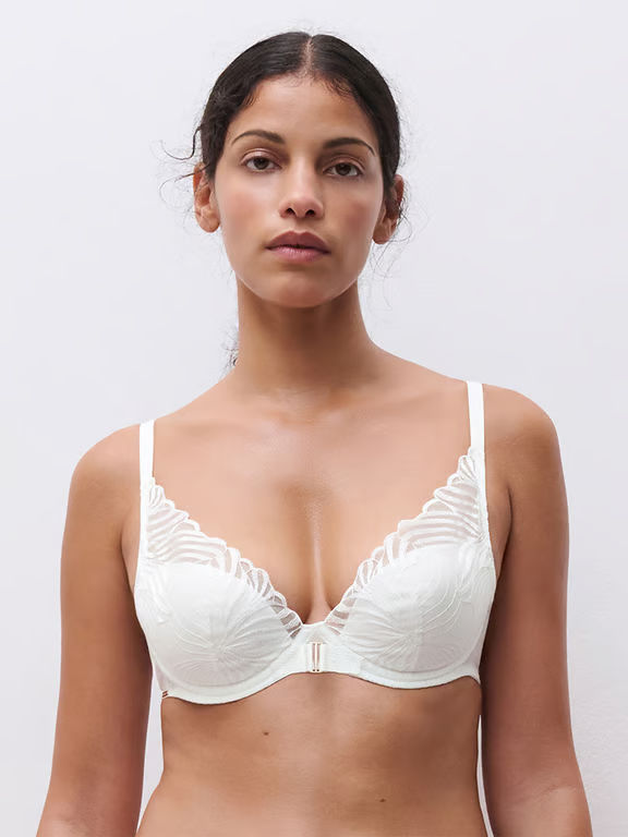 Chantelle | LEGEND - Legend Lace Plunge Contour Bra Milk - 1