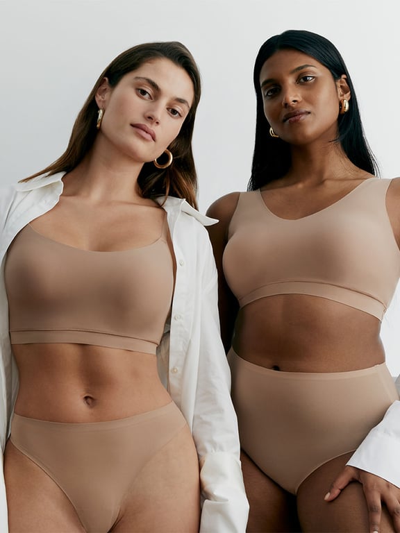 SoftStretch Padded V-Neck Bra Coffee Latte Nude - 6