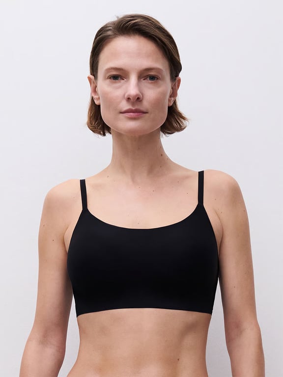 SoftStretch Scoop Padded Bralette Black - 2