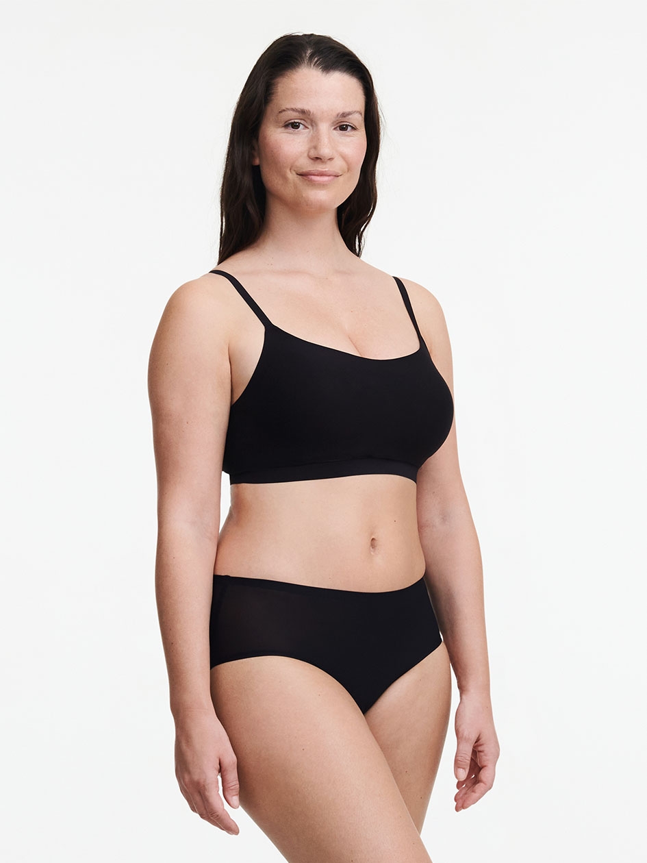 SoftStretch Scoop Padded Bralette Black