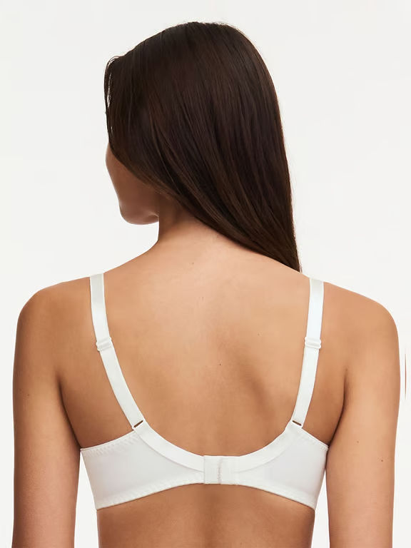 Chantelle | Every Curve - Every Curve Full Coverage Wireless Bra Milk - 2