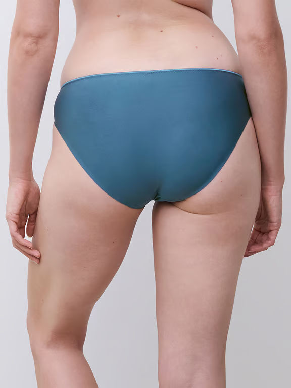 Every Curve Bikini Jeans Blue Shades - 0