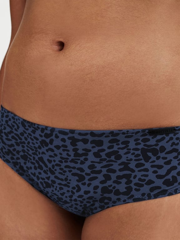 Essential Leakproof Hipster Blue Leopard - 2