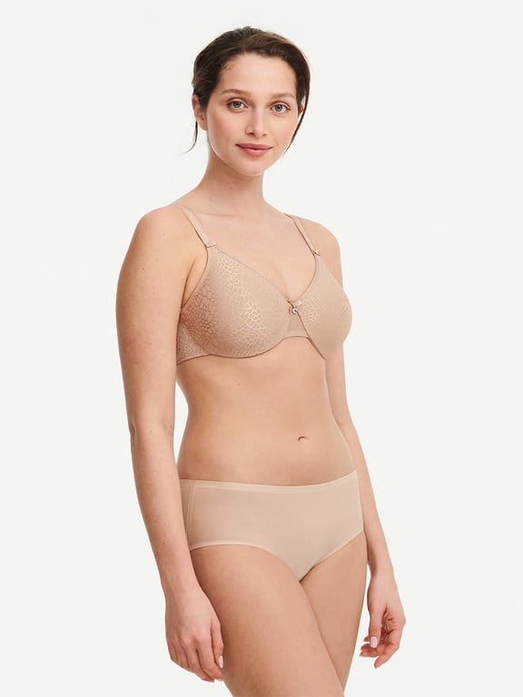 C Magnifique Seamless Unlined Minimizer Nude Sand - 2