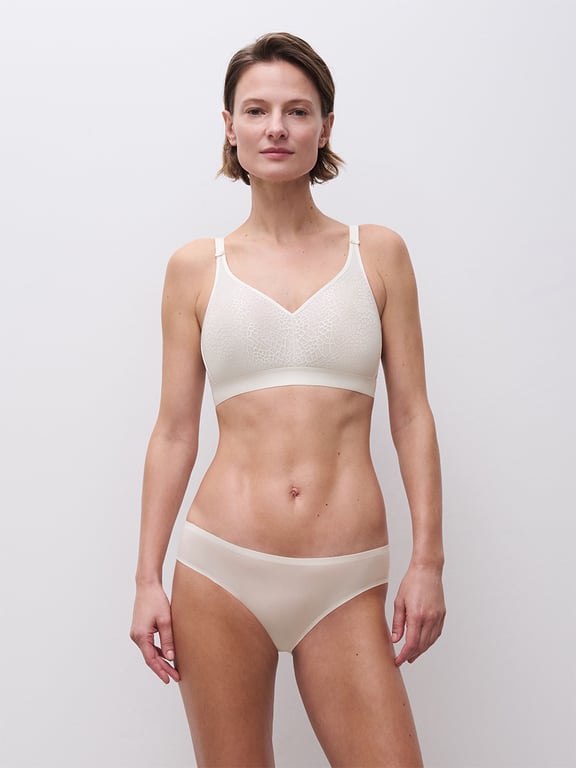 C Magnifique Full Bust Wirefree Bra Ivory - 4