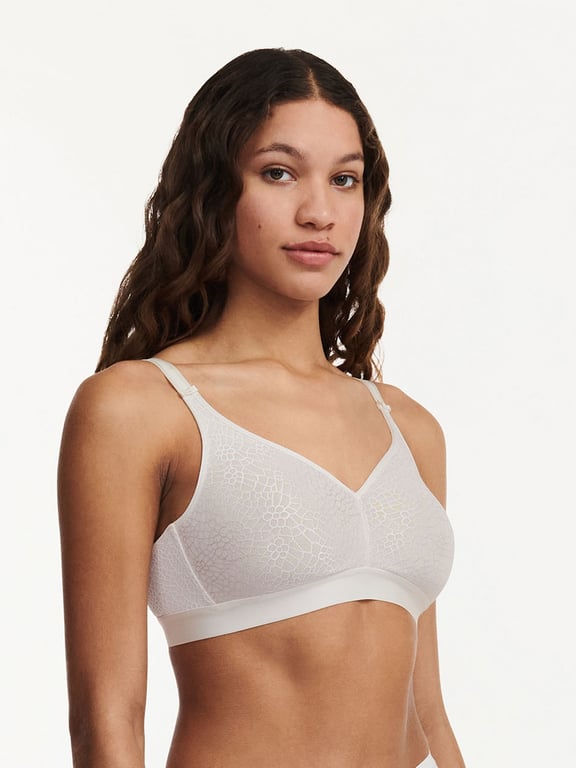 C Magnifique Full Bust Wirefree Bra Ivory - 2
