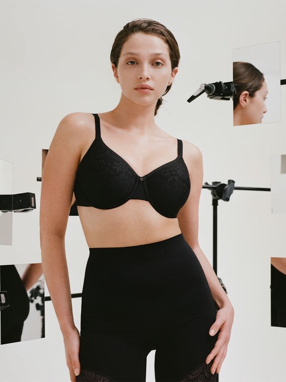 Comfort Minimiser Bra - Black