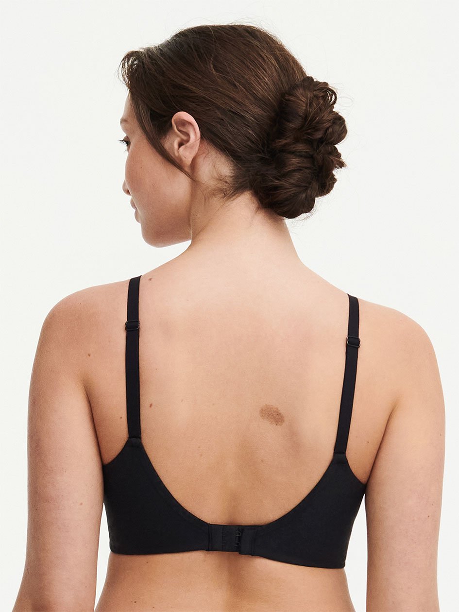 Comfort Chic Back Smoothing Full Support Wireless Bra Black