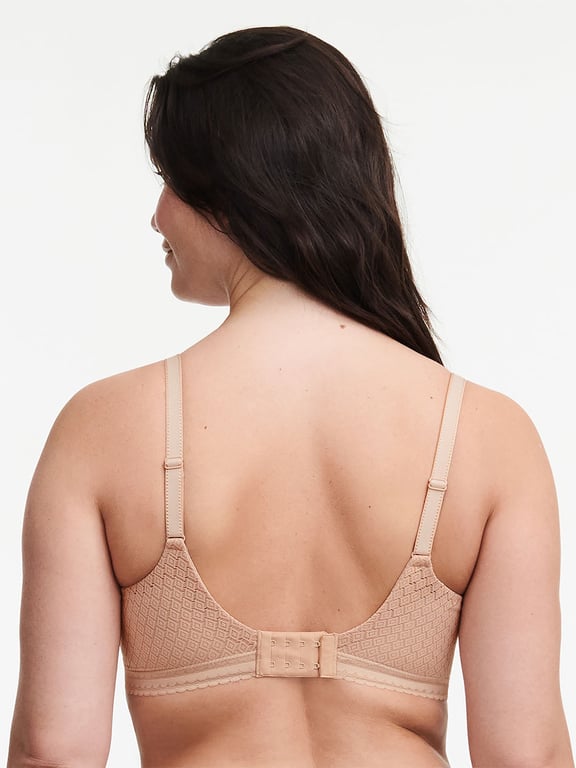 Lace-back t-shirt bra