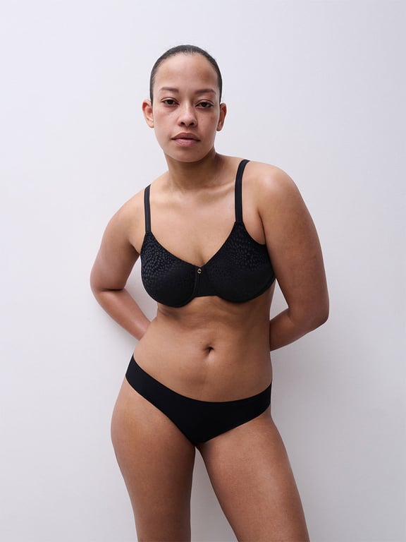 Magique Seamless Unlined Minimizer Black - 6