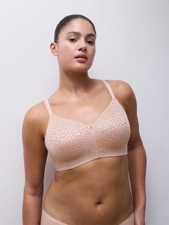 Chantelle | Magique - Magique Back Smoothing Wireless Support Bra Nude Rose - 1