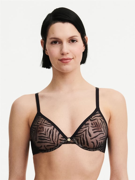 Chantelle e Very covering underwired bra C21010 - Contour Online