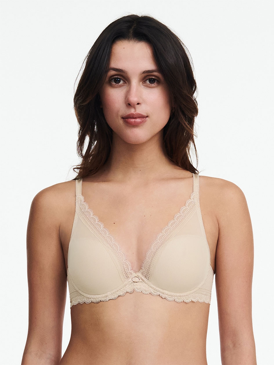 Parisian Allure Plunge T-Shirt Bra Nude Sand