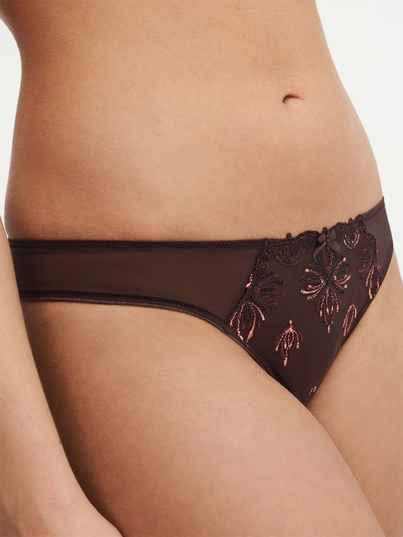 Champs Elysées Lace Thong Glossy Brown - 2