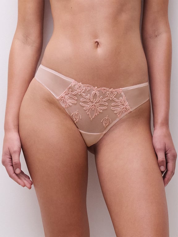 Chantelle | Champs Elysees - Champs Elysées Lace Thong Pink Cloud - 1