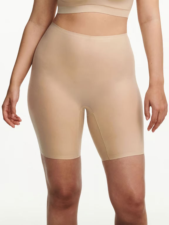 SoftStretch High Waist Mid-Thigh Short Nude Sand - 0