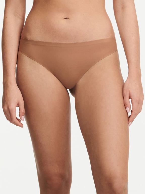 Chantelle | SoftStretch - SoftStretch Thong Coffee Latte - 1