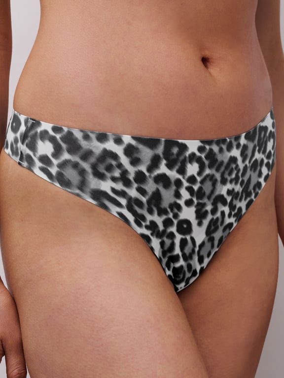 Softstretch Thong Grey Leopard - 3