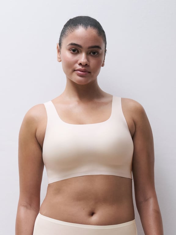 Chantelle | SoftStretch Power - Softstretch Power Scoop Neck Bralette Ivory - 1