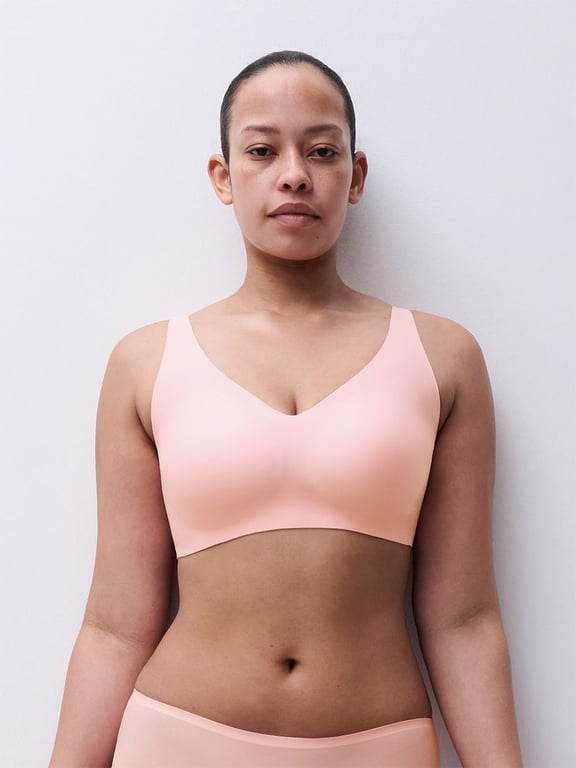 Softstretch | SoftStretch Power - Softstretch Power V-Neck Wireless Support Bra Petal Pink - 1