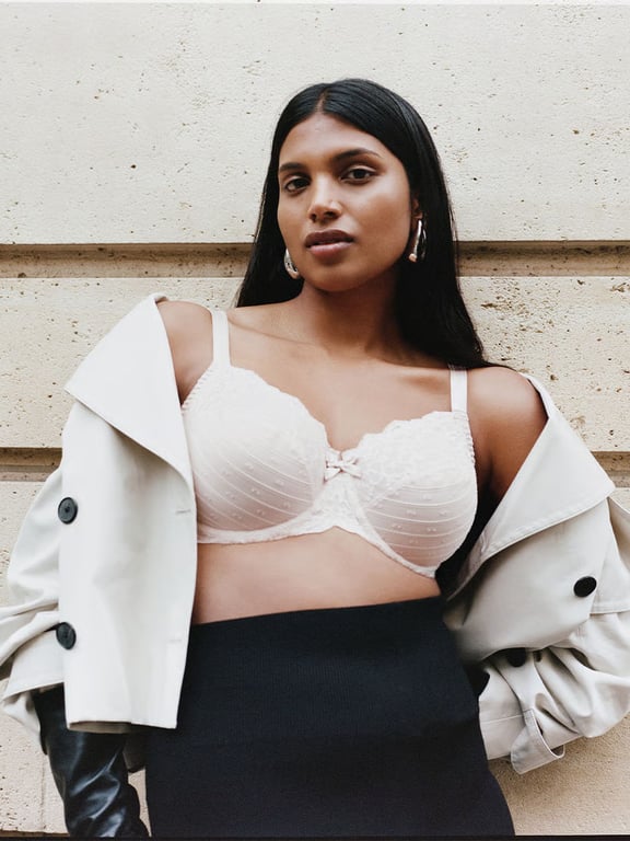 Chantelle | Rive Gauche - Rive Gauche Full Coverage Unlined Bra Rose Petal Nude - 1