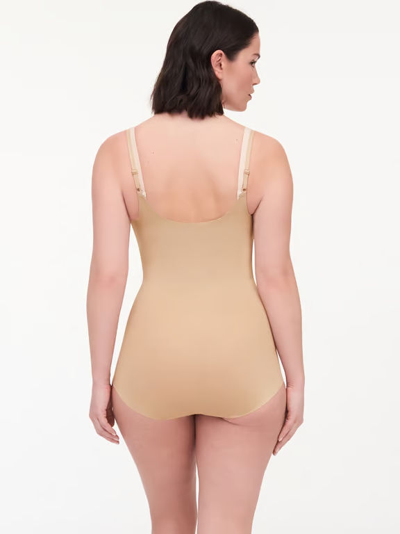 Chantelle | Basic Shaping - Basic Shaping Open Bust Bodysuit Nude Sand - 2