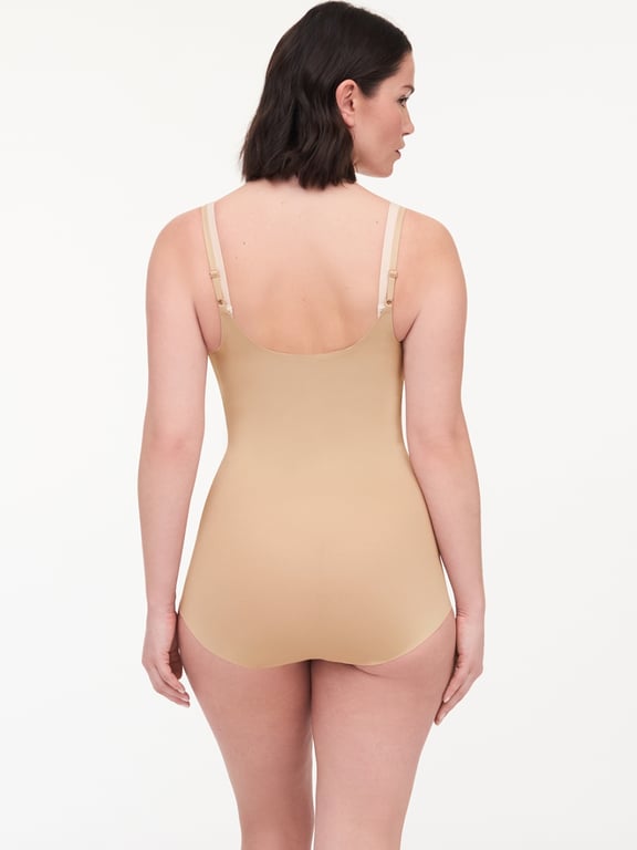 Basic Shaping Open Bust Bodysuit Nude Sand - 1
