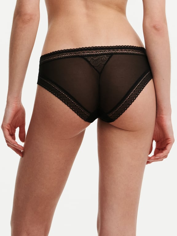 Link Up Lace Cheeky Panty in Black