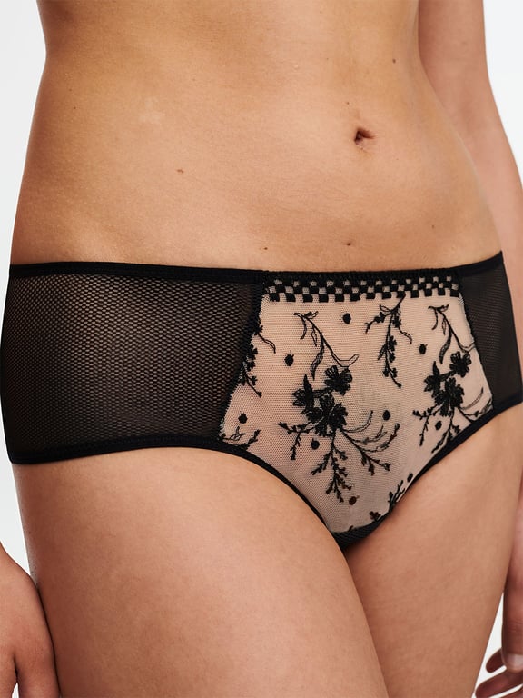 Suzy Lace Hipster, Passionata designed by CL Nude Blush/Black - 2