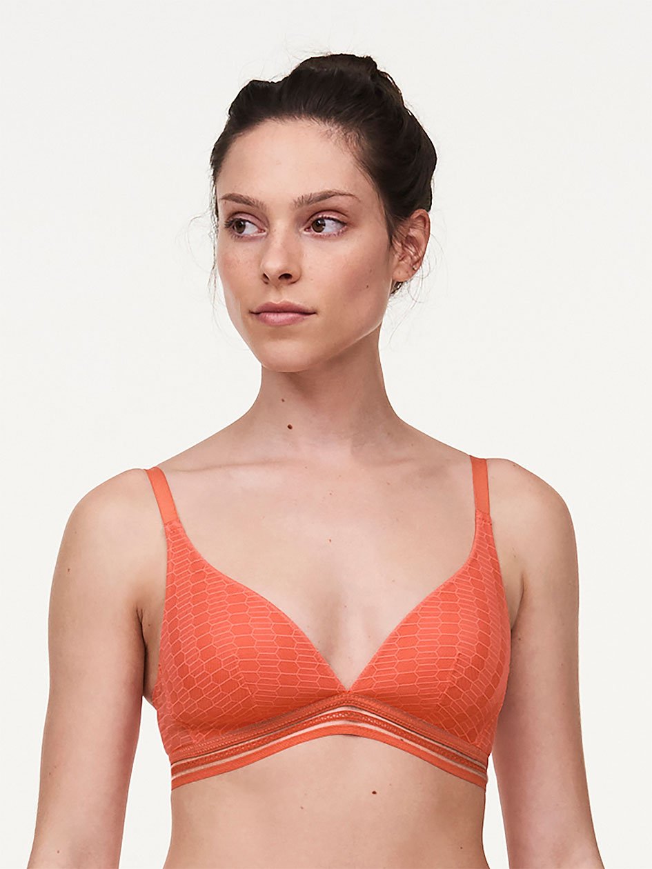 Only Manhattan Wireless T-Shirt Bra, Passionata designed by CL Vine Peach