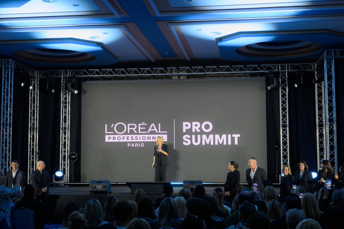 Η σκηνή του PRO SUMMIT της L’Oréal Professionnel