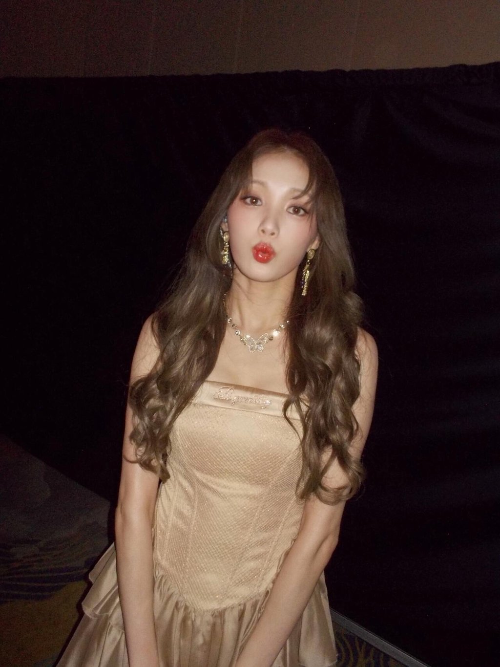 0701 이성경 인스타 6