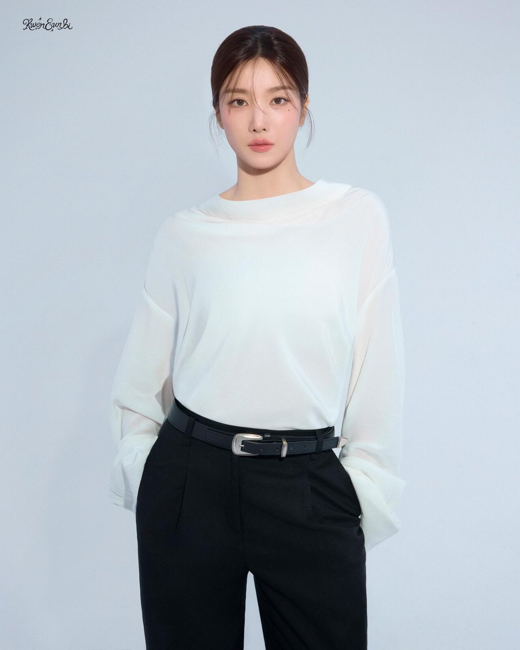 권은비 뉴 프로필사진 8