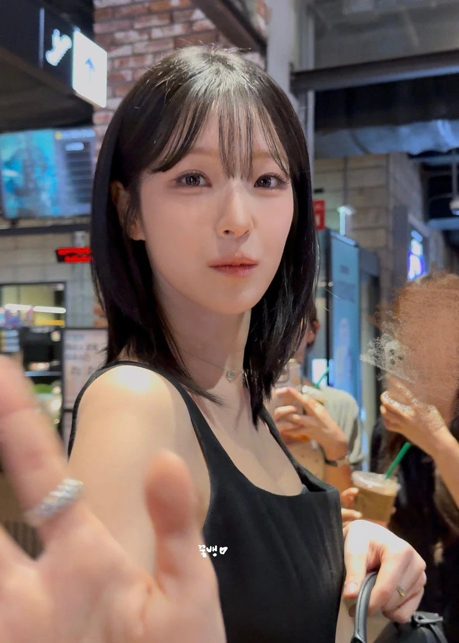 백지헌 ㅈㄴ예쁘네 ;;;