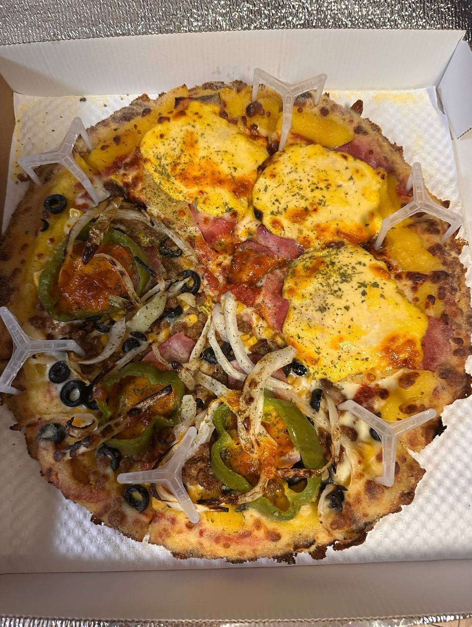 간만에 피자한판 먹고 하루 시작