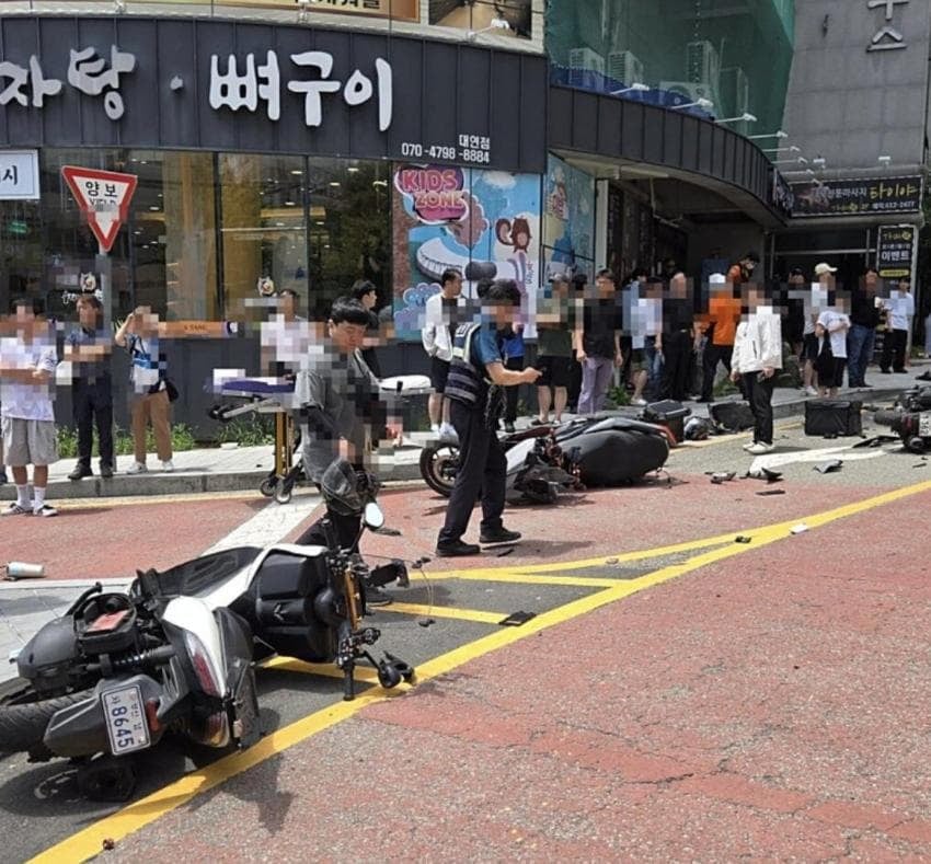 어제자 부산사고 운전자가 내리자 마자 한말 4