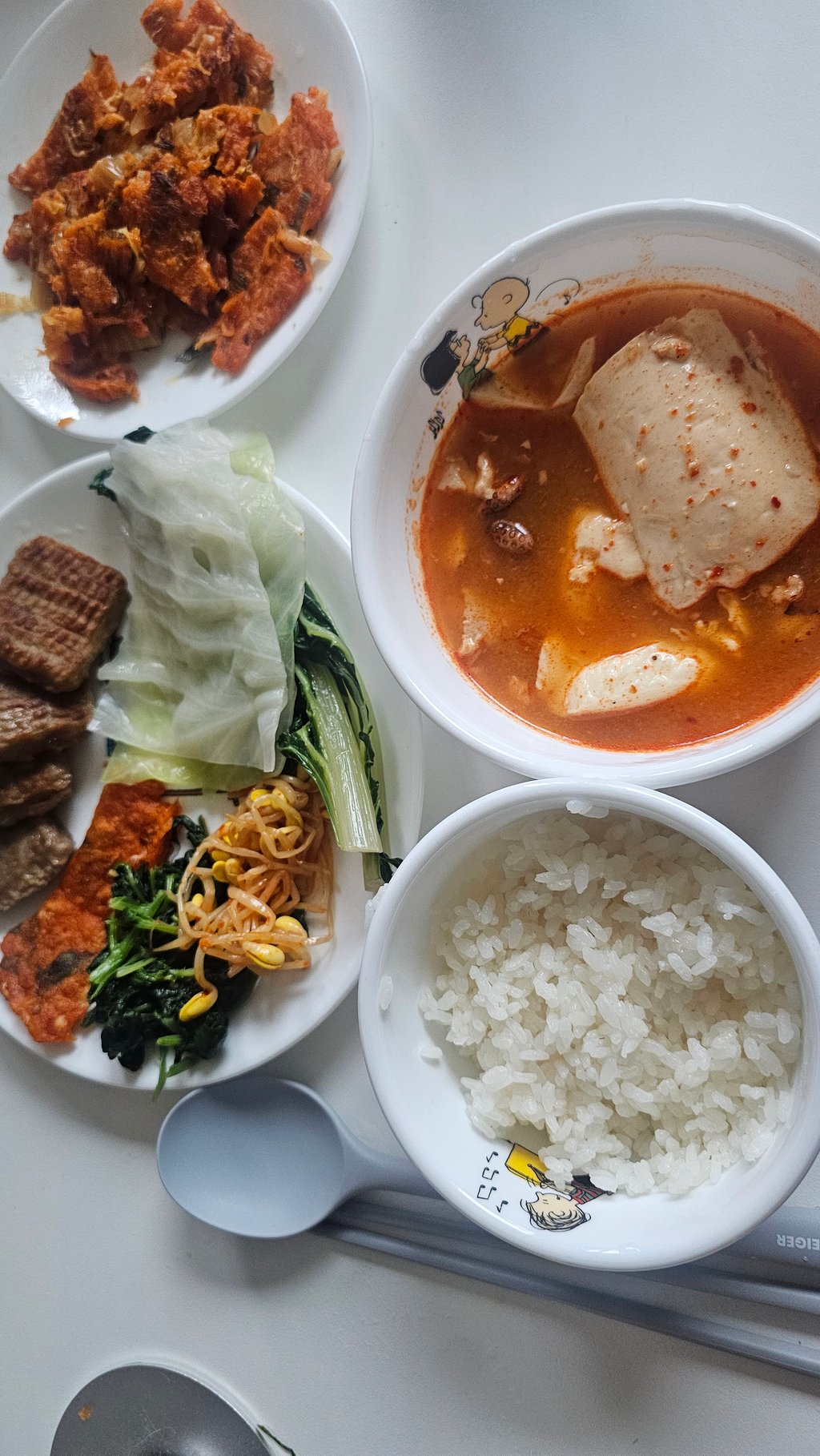 저녁식사 메뉴 ㄱㄱ
