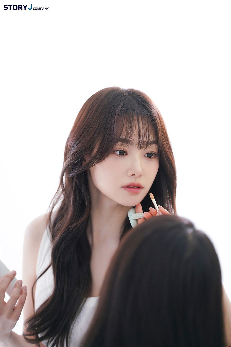 강미나 AALOK광고 비하인드컷 3