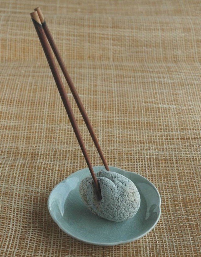 말랑말랑 할 것 같은 돌 2