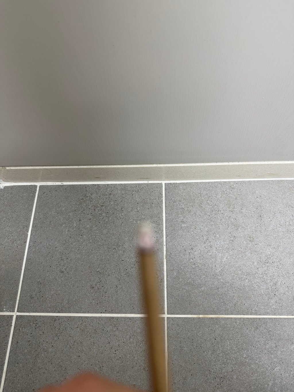 담배들 챙기고~