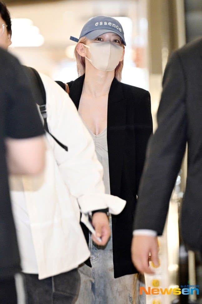 요즘 아이돌 공항룩 근황 1