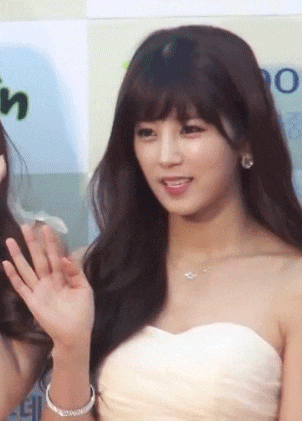 처음만진 가슴이 아이돌이었던썰 2