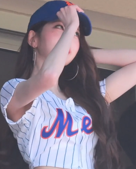 근데 원영이 겨드랑이 2