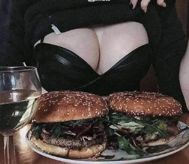 머가 더맛있는거고?