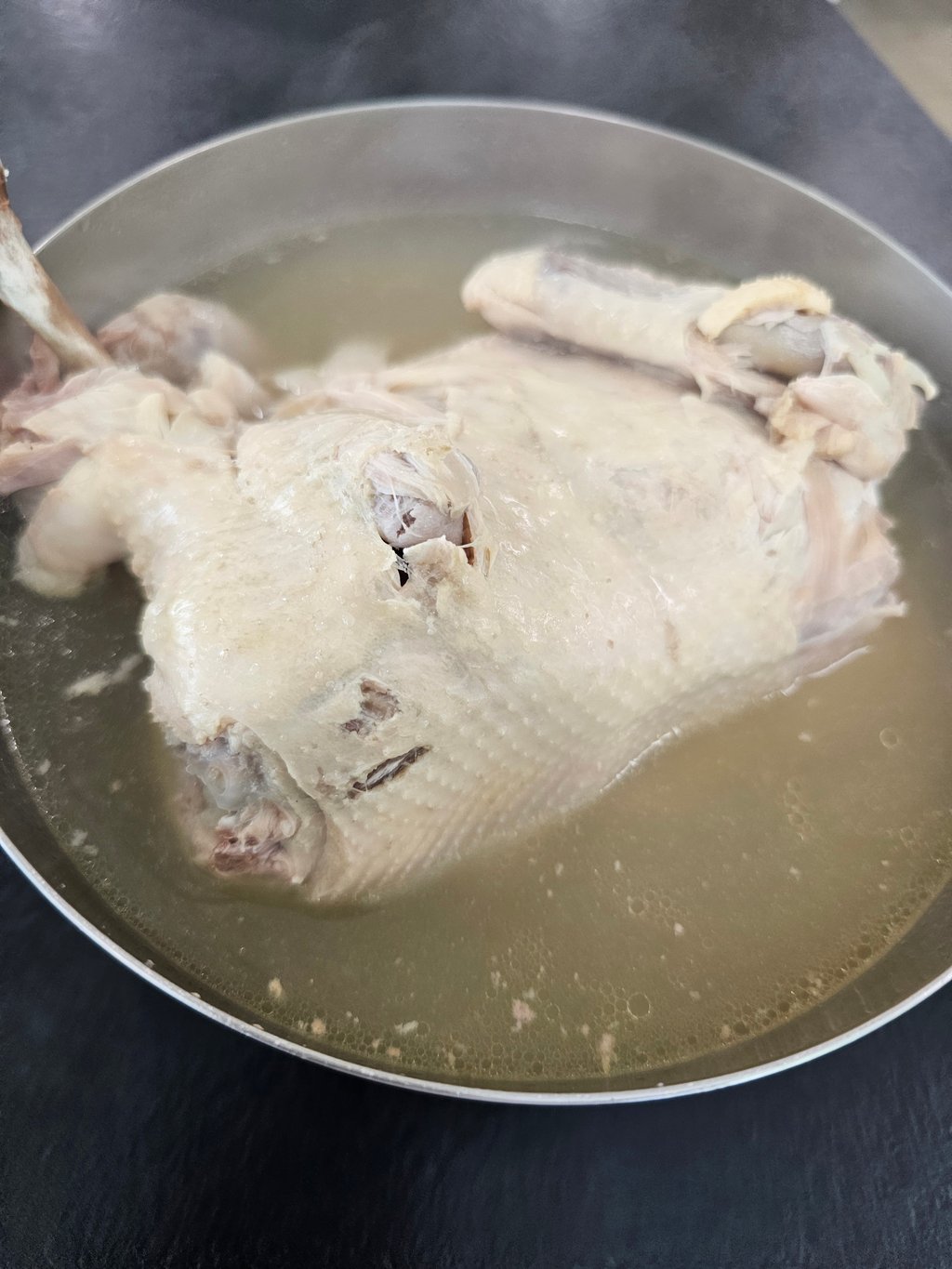 어제 안나온 삼계탕