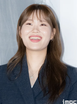축구 시작전에 담배들도 피고