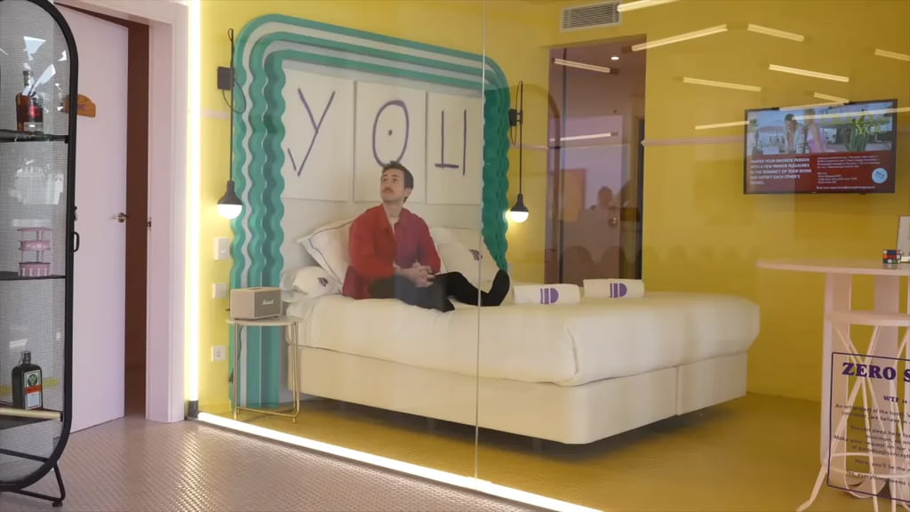 숙박비가 전액 무료라는 호텔의 유일한 방 1