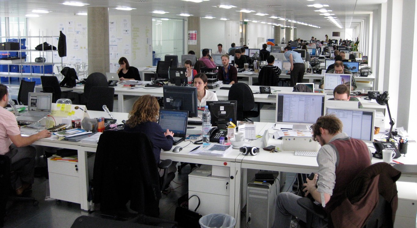 Guideline schedules U.S. ad-pricing queries in its AI Agent and MCP for October 30