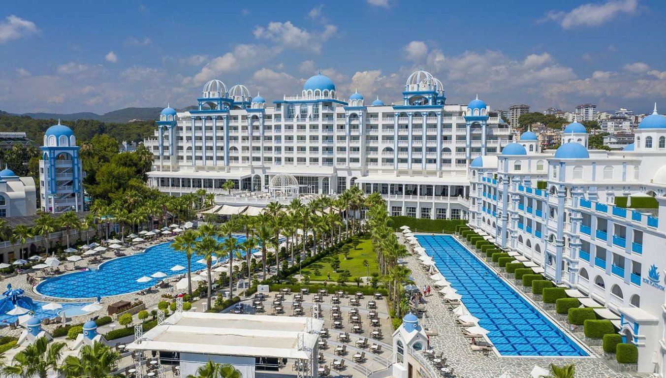 Rubi Platinum SPA Resort