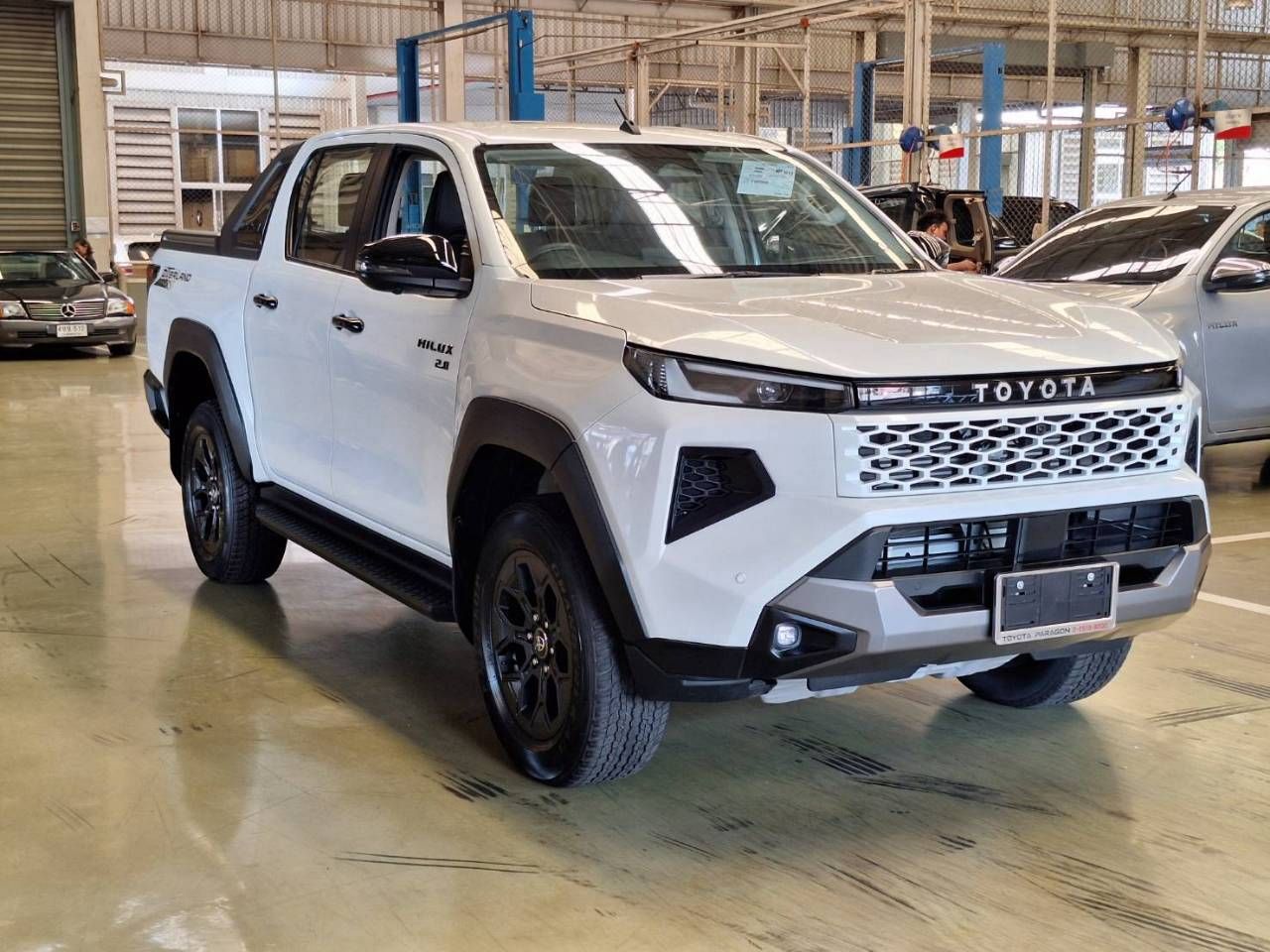 TOYOTA HILUX TRAVO ปี 2025
